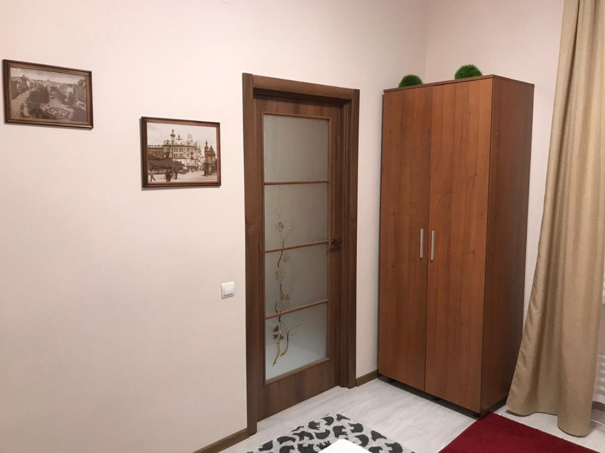 Two-Bedroom Apartment In 10 Min To The Opera Theatre Lviv Exterior photo